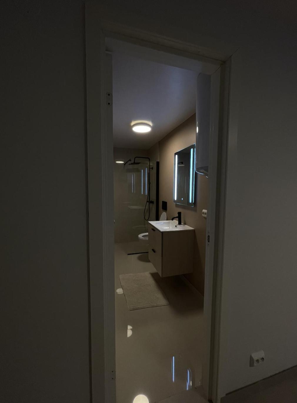 Central Leilighet I Kristiansand - Hellemyr エクステリア 写真